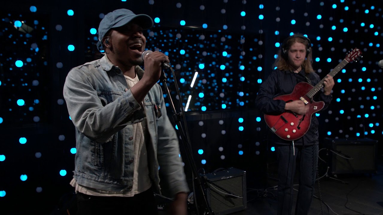 Durand Jones & The Indications - Smile (Live on KEXP)