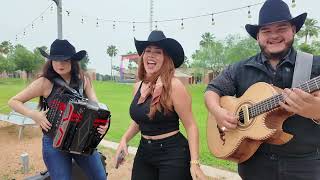 LA COSQUILLITA - GABBY TAMEZ FT. VALENTINA ALANIS & MAURICIO TAMEZ