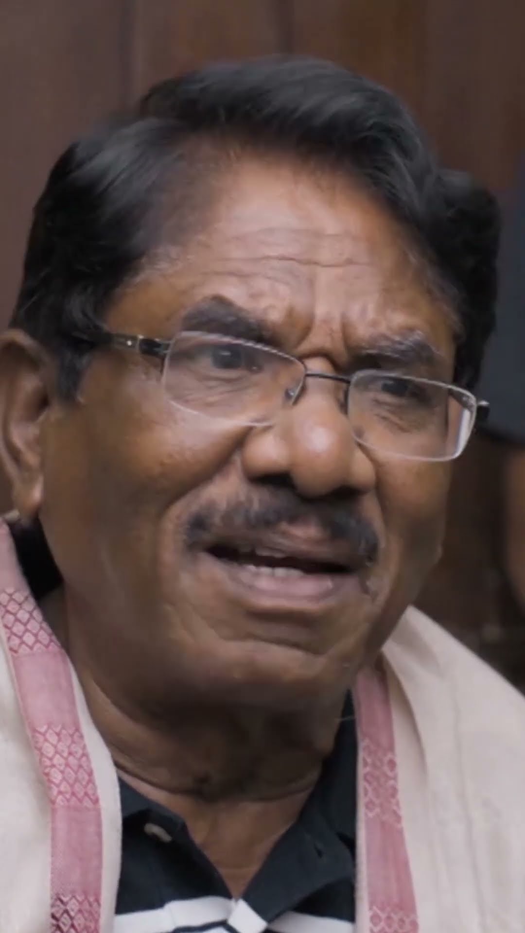 विरोधियों को बोलने दो तुम अपना काम करो #KennedyClub #Sasikumar #Bharathiraja