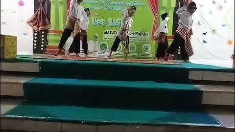 kreasi anak madrasah Miftahul Ulum " Tari Tomat " ( Tobat Maksiat "