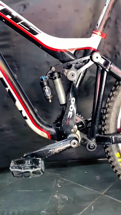 Suspension Testing of KHS DH300... ⚔️ #shorts #khs300 #mtb #satisfying