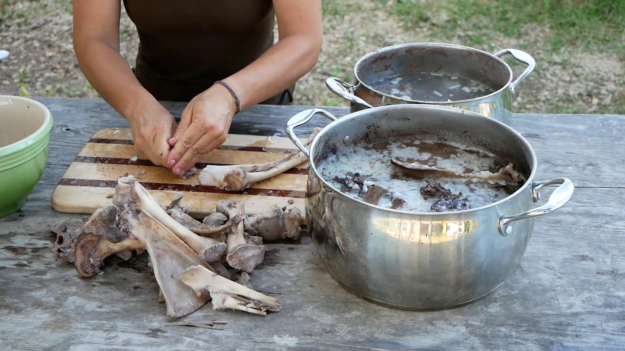 Pulled Deer Meat and Bone Broth- More ways to make the best use of the whole animal