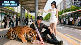 Vua Rừng Sâu Xuống Núi Bị Vợ Sắp Cưới Vứt Xuống Xe Ai Ngờ Anh Là Chiến Thần Người Âm Thầm Cứu Nhà Cô