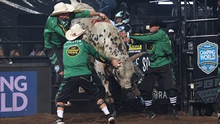 INCREDIBLE SAVE Bullfighters Rush In After JaCauy Hale Gets Hung Up