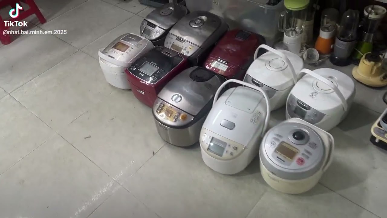 3h chiều ngày 3/3 Shop Khai xuân. Nồi cơm về rất nhiều để phục vụ các Bác nhân dịp năm mới ạ