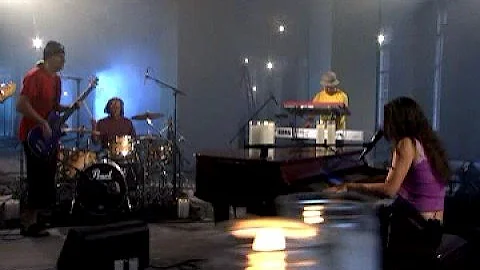 Vanessa Carlton - A Thousand Miles [live in New York City]