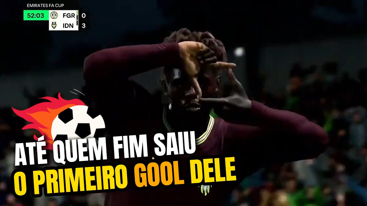 PRIMEIRO GOL COMO PROFISSIONAL 
