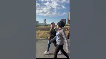 نحنى الرمز للصداقة ام سيف Shorts 