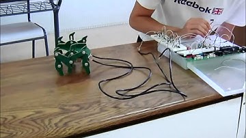 ROBOT CONTROLADO POR VOZ