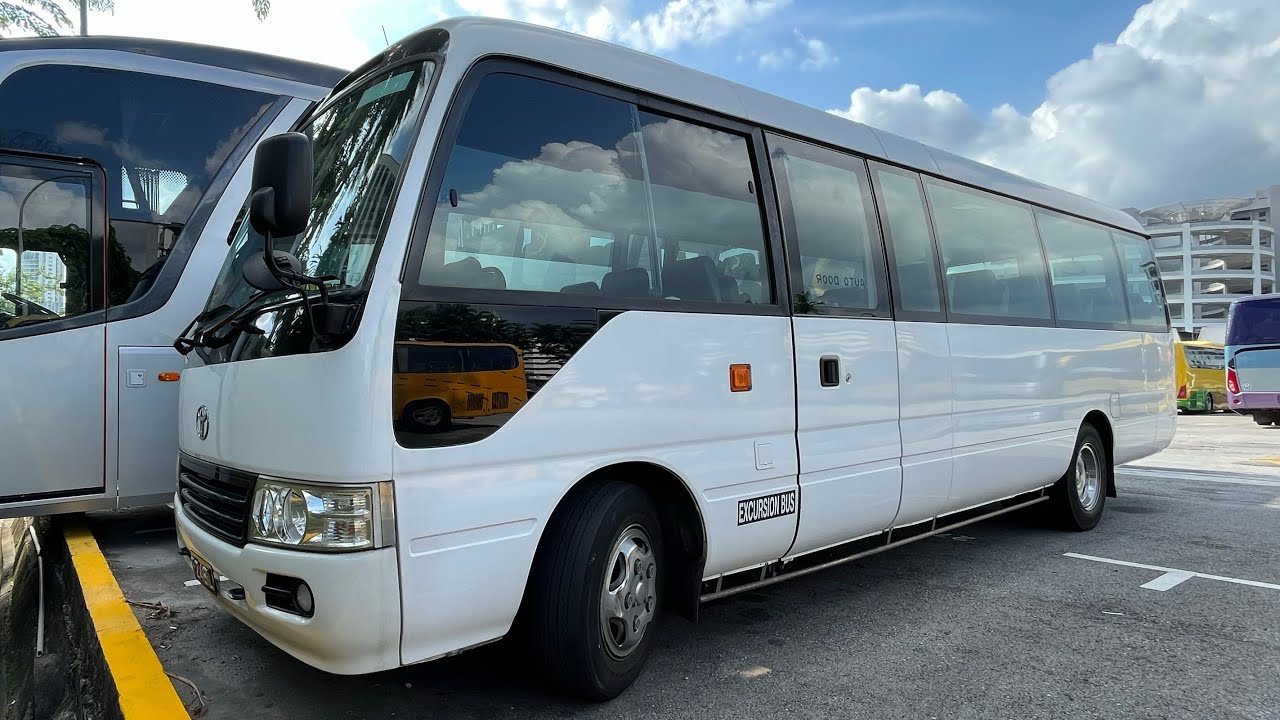 Toyota Coaster B50 (5MT) Self-Drive - YouTube