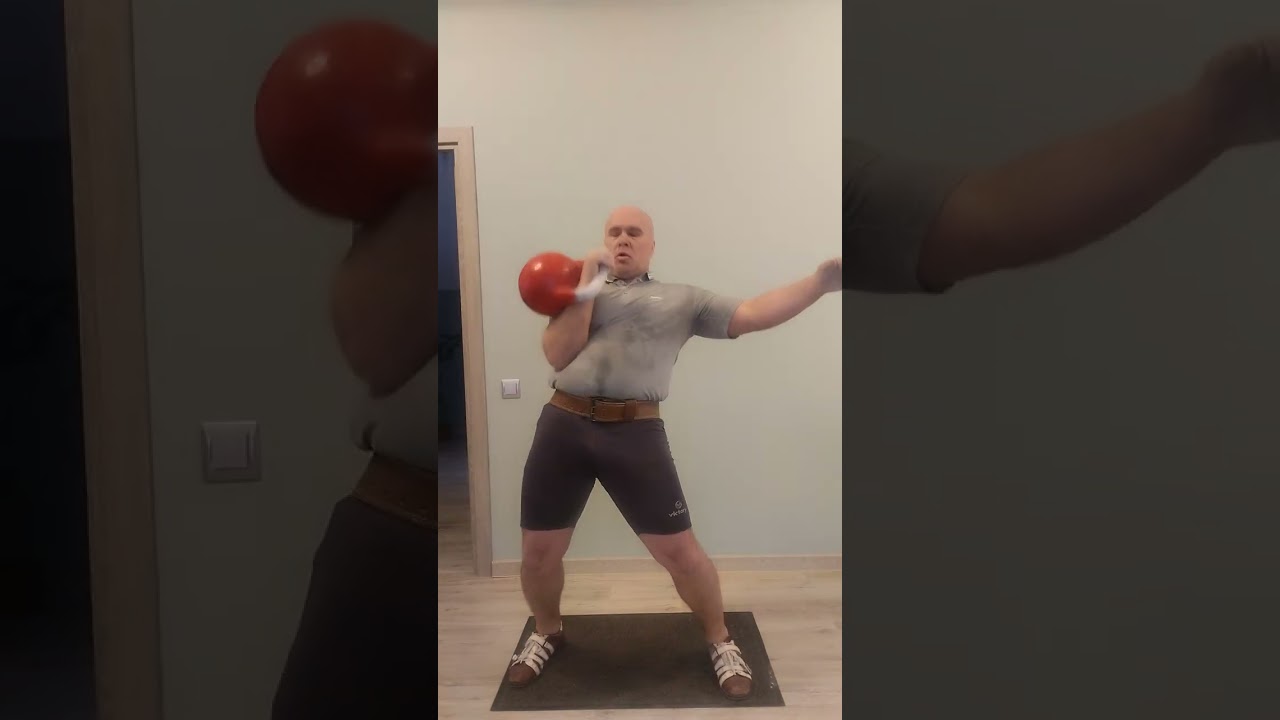 Поштовх ДЦ-32 кг, 100 підйомів, 8хв 20 сек ( одна зміна руки)