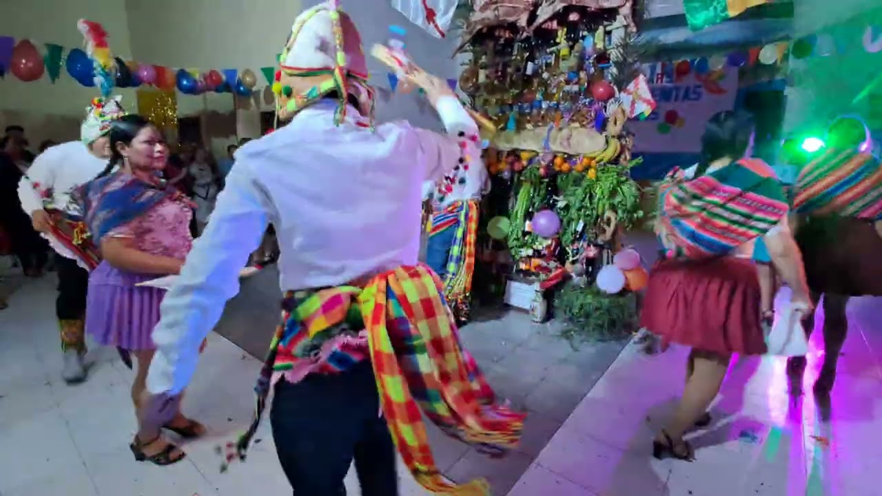 Potosinos  en carnaval tarabuqueño Pukara 2026 Reus España 