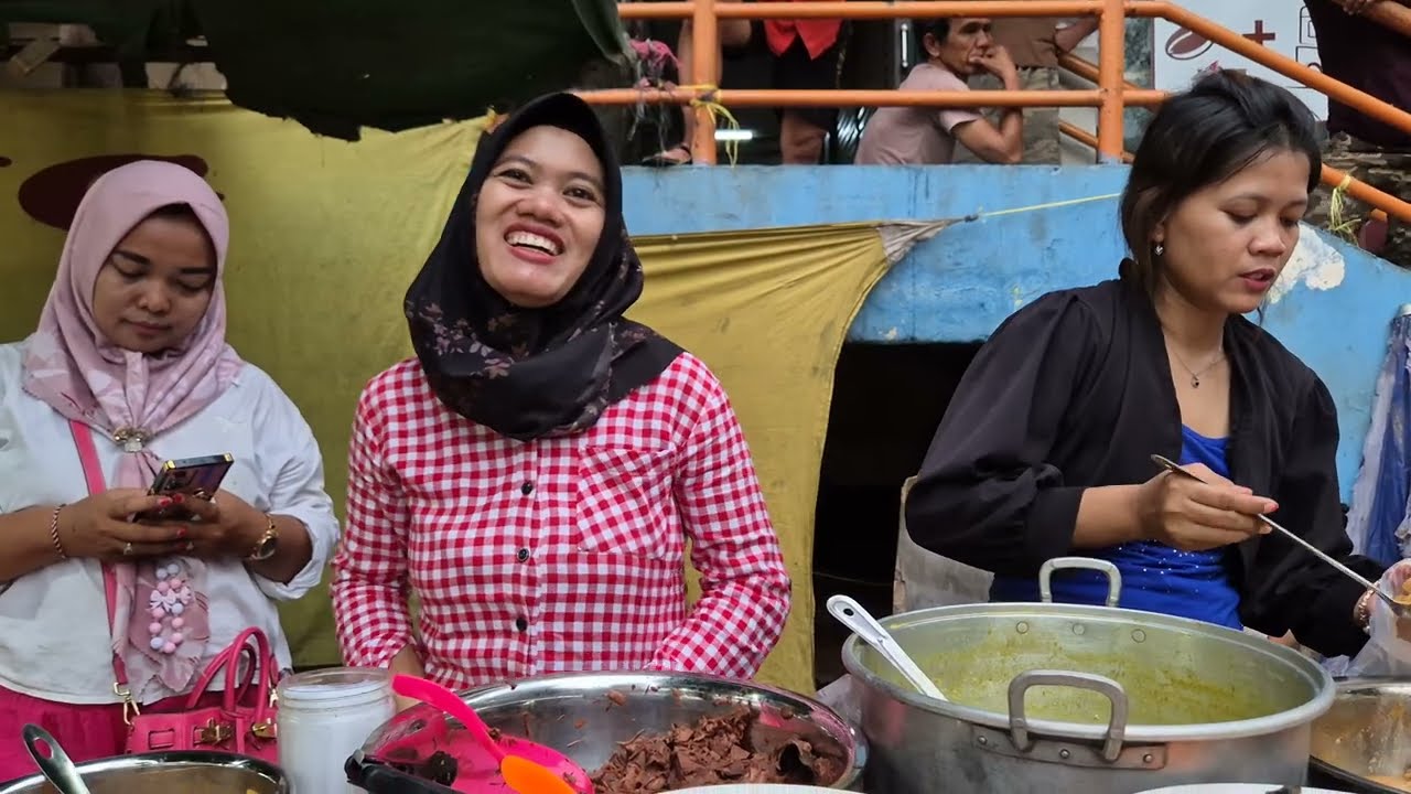 Ngabuburit - Kuliner Takjil pasar rawamangun