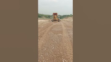 Leveling and gardening with grader Sub Base top layer