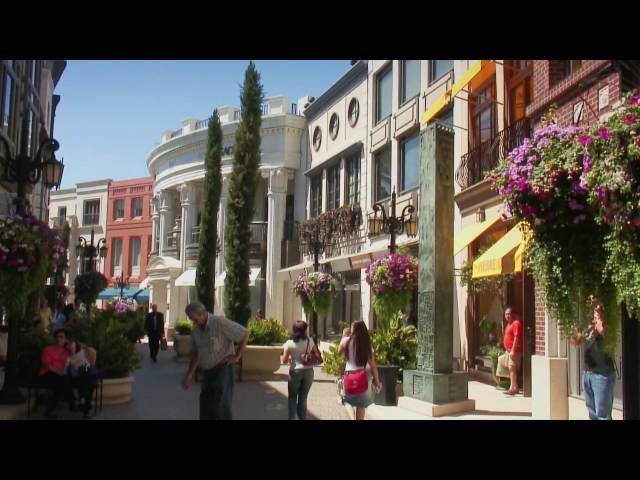 Rodeo Drive Stores and Attractions to Visit Right Now