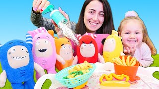 Kız Oyunları. Oddbods Oyuncaklara Patates Kızartalım. Oyun Hamuru Ile Eğitici Video.