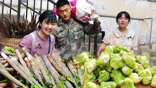 After 00  I went to the market to sell 60 kilograms of pickled mustard tuber! 400 catties of wild b by 燕麦行游 22,244 views 5 days ago 9 minutes, 11 seconds