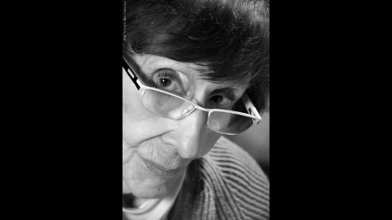 Aurora Venturini - Audiovideoteca de Escritores