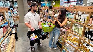 картинка: Мой ПАРЕНЬ ПОКУПАЕТ ВСЁ что Я ВЫБЕРУ🧸🎀 шопинг в золотом яблоке!