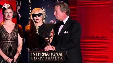 Gaga Honors Lythgoe at International Emmys