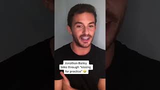 Celebrity Jonathan Bailey on "practice kissing" for 'Bridgerton' Net Worth
