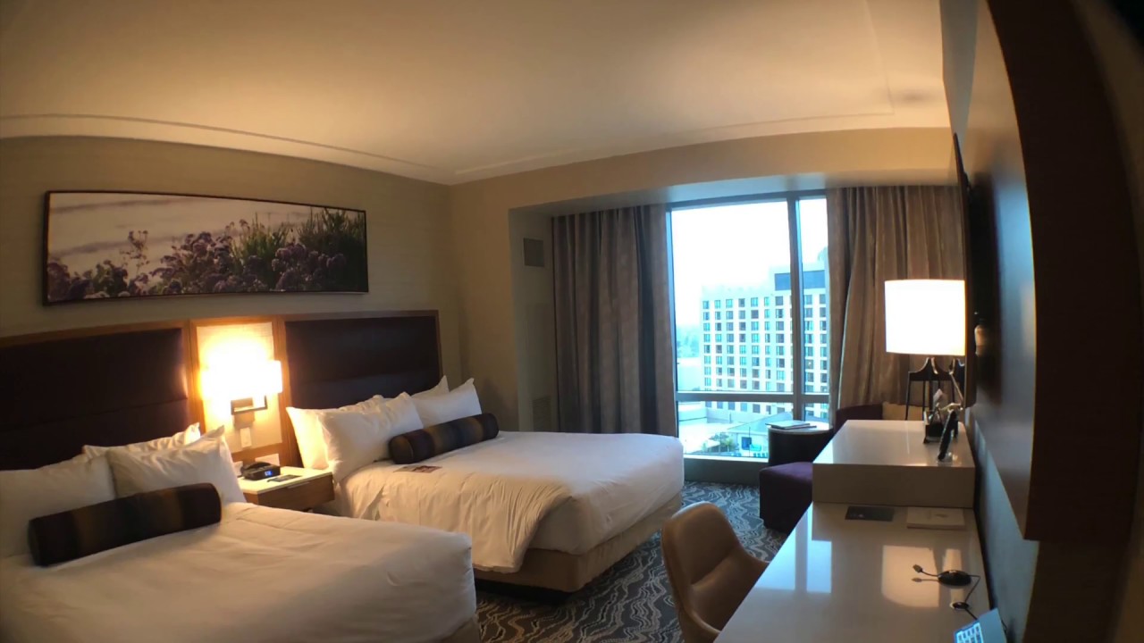 PECHANGA RESORT AND CASINO DELUXE ROOM YouTube