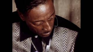 Fred McDowell - Break Em On Down