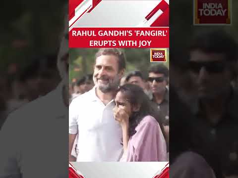 😊😊Rahul Gandhi's 'Fangirl' Erupts With Joy During Bharat Jodo Yatra #shorts  #viralshorts