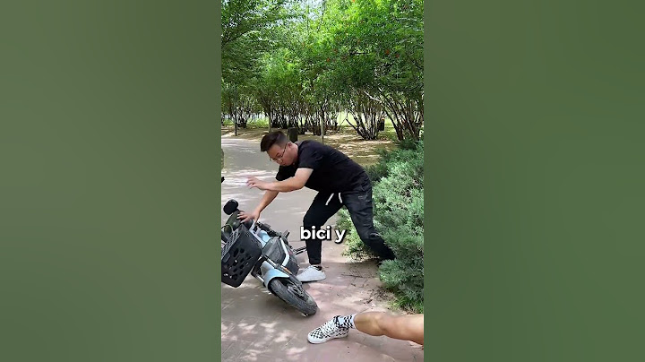 He faked the blow so he wouldn't look bad 😬🚲