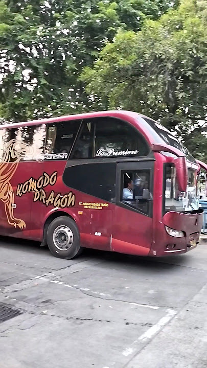 Apakah Bus AKAP Pendatang Baru❓Body Unik Chasis K360iB. #bus #buskeren #bustransjawa #shortvideo