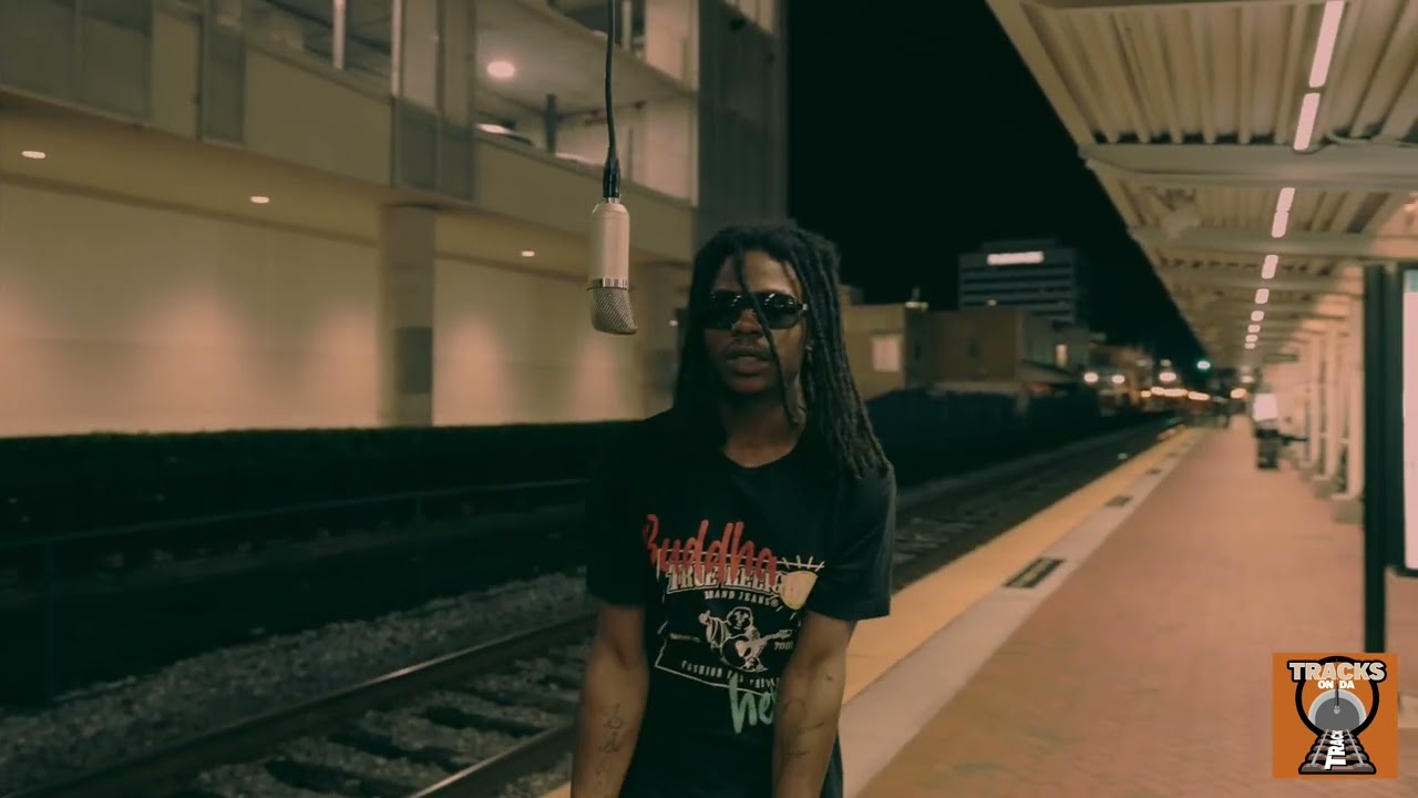 2XX -LockinXX (official tracksondatracks music video) 