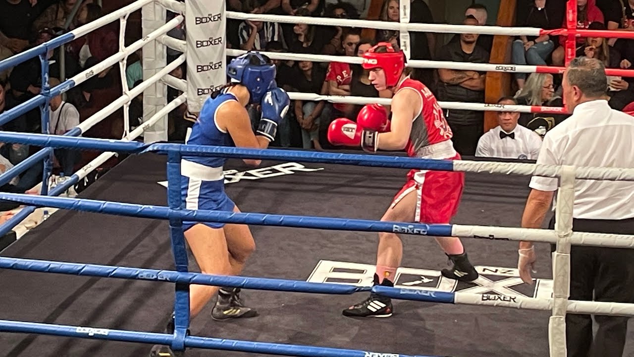 Fight 12: Erin Walsh vs Cara Wharerau  | Peach Boxing