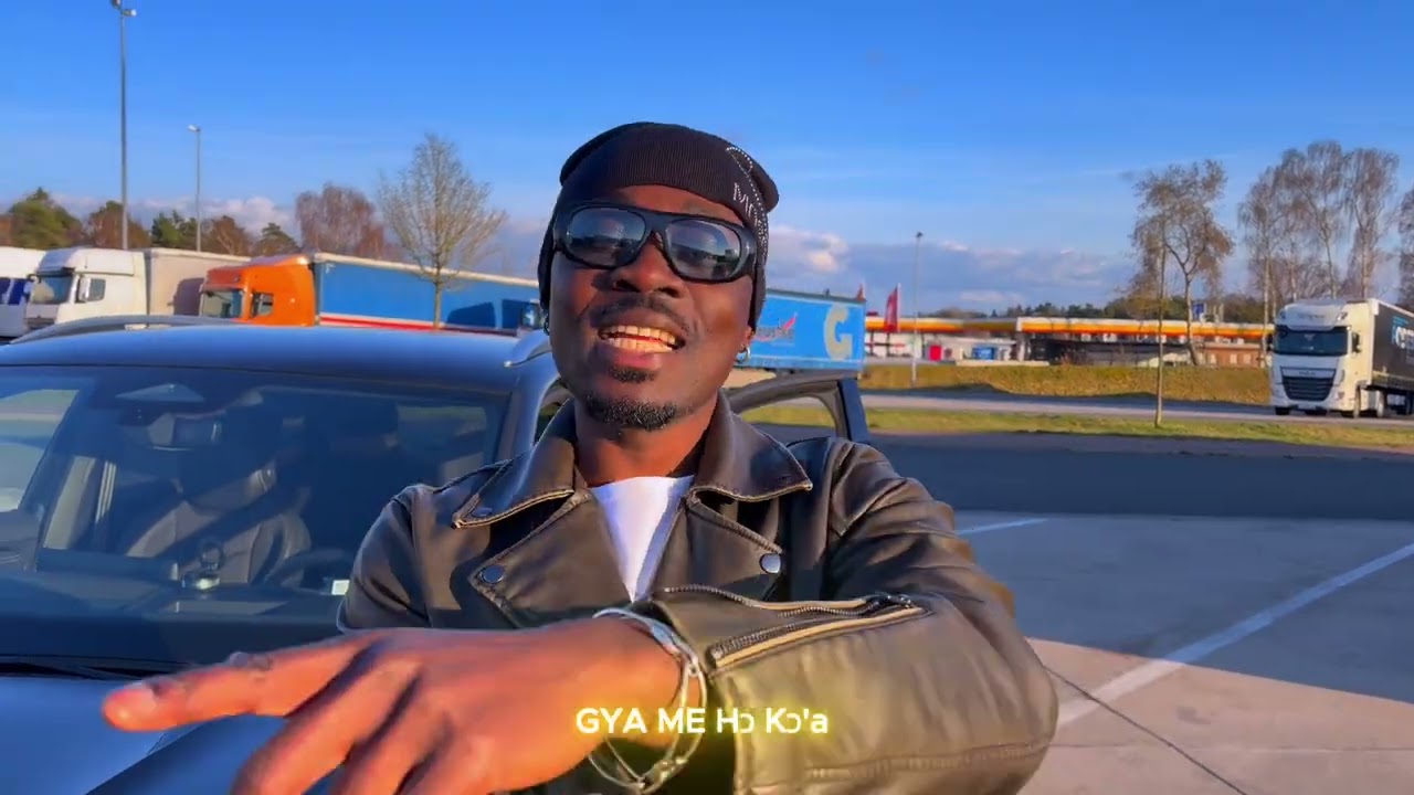Watch M Jay - Apple (Visualizer) on YouTube Watch M Jay - Apple (Visualizer) on YouTube