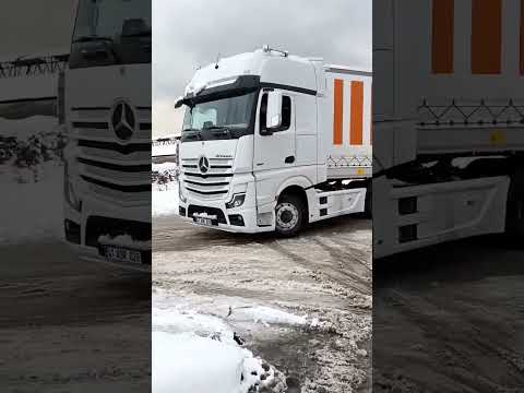 حمل ونقل صبا ارسال بار ۶ متری ۱۲ متری به تمامی نقاط کشور وانت نیسان خاور تک تریلی 09125142912 کلیپ