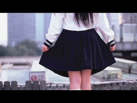 JKのスカートめくれるまで頑張ってみた 
