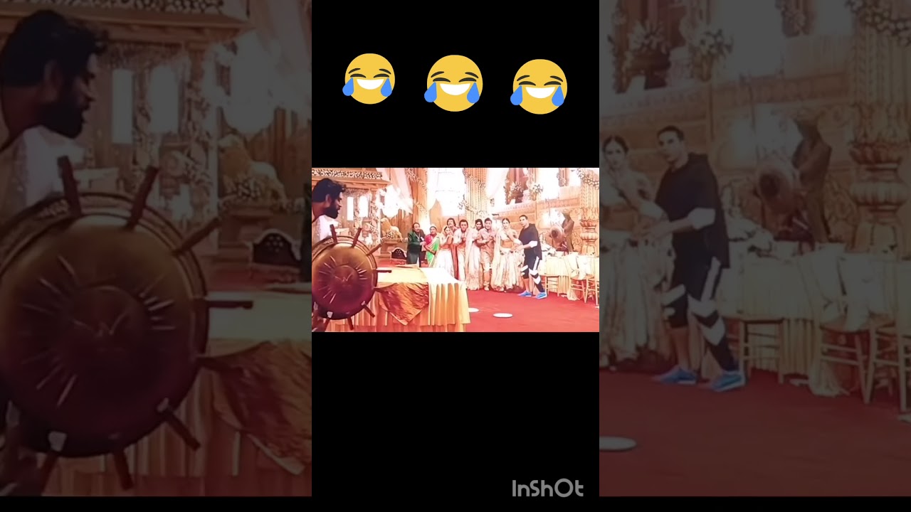 housefull 4 most comedy scene. 😂😂😂😂😂😂. 