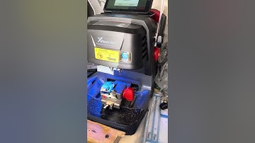 2015 Dodge Dart Car Fob and programmed. Lishi and cut emergency key. BS Locksmith LLC 720-372-8021