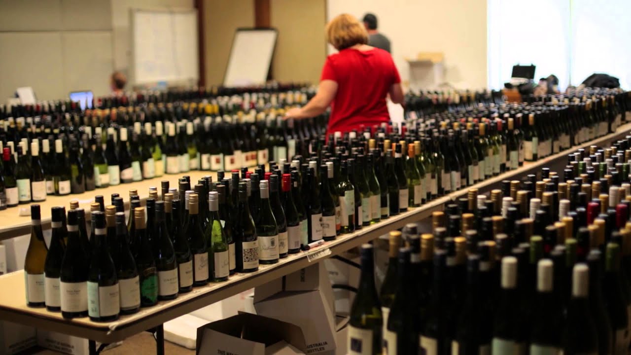 James Halliday Chardonnay Challenge Behind the Scenes - YouTube