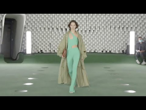 Video: Stella McCartney Net Worth: Wiki, Ndoa, Familia, Harusi, Mshahara, Ndugu