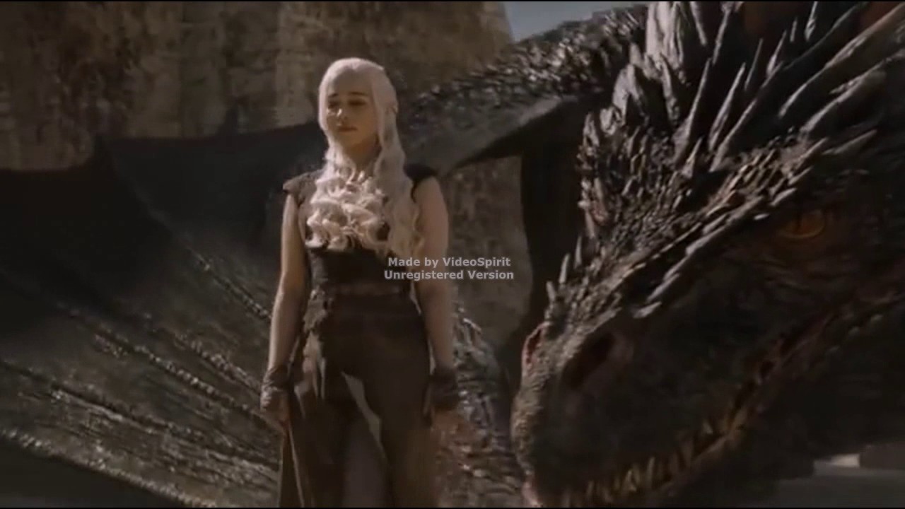 Нежеланная жена драконьего военачальника. Дейенерис Таргариен с драконами. Дейенерис на драконе кадры.