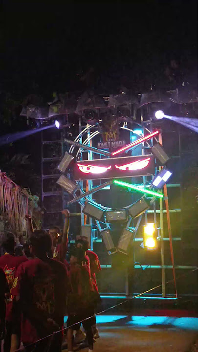 Download lagu Sound System Awet Muda Audio Jember Karnaval Kasiyan Puger #soundsystem #jember #karnaval #shorts