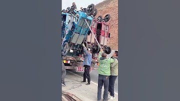 Unloading process of electric tricycle transport vehicle