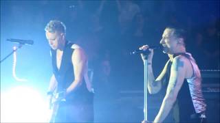 Depeche Mode - Walking In My Shoes (live in Nürnberg, Arena, 21.01.18) HD