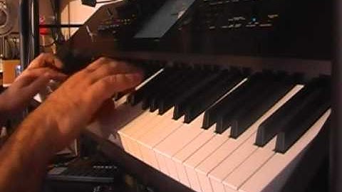 Korg Kronos 73 démo internal combi part 6