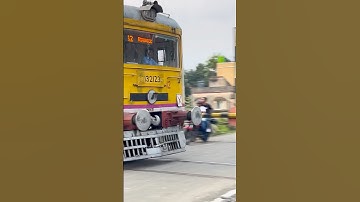 Conventional Emu skip Railgate #shorts