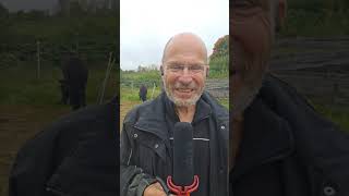 Heinrich Schimpfs  Psychotherapeutische Praxis überträgt einen Livestream.