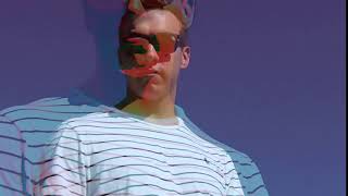 Glitch Effect Sample