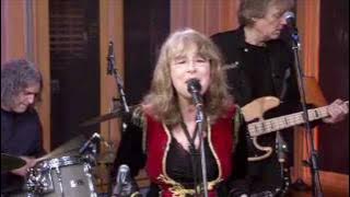QUARTERFLASH - Harden My Heart (Live December 2011)