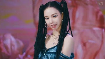 Aespa Next Level MV but every time they said "Next Level" it gets faster