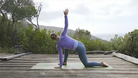 20 Min Yoga For Athletes to Improve Mobility & Aid Recovery thumbnail